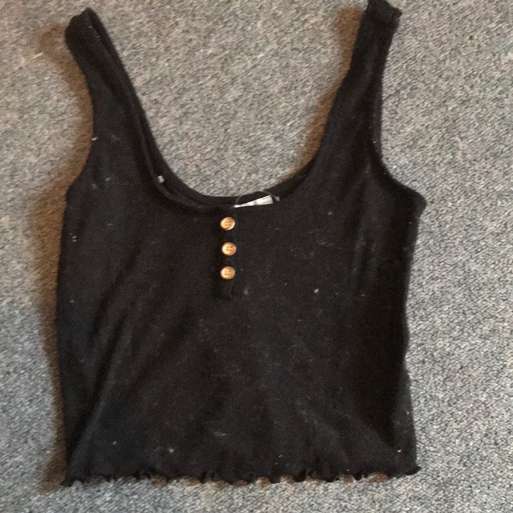 Black cropped tank top with buttons +lettuce edge